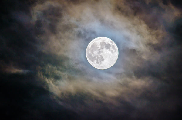 The Full Moon Manifestation Ritual
