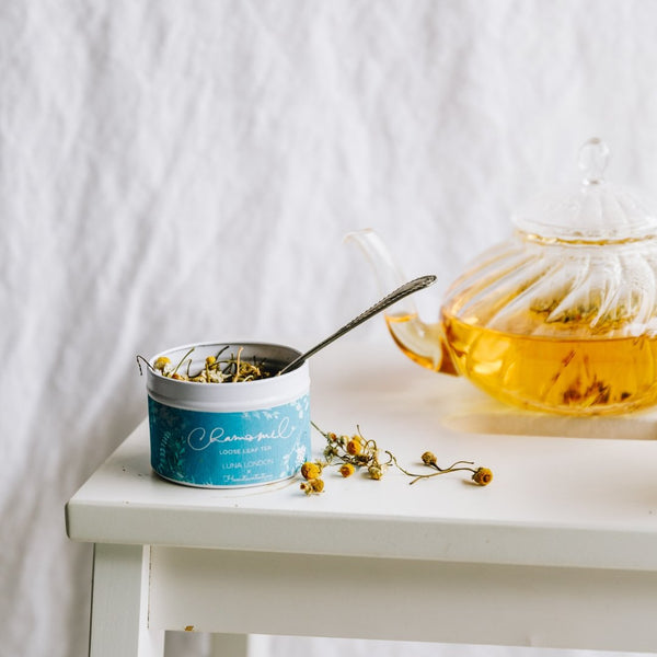 Chamomile Scented Meditation Candle & Loose Leaf Tea | Luna London Mindfulness Candles